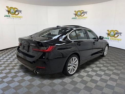 Used 2024 BMW 330e xDrive image 10