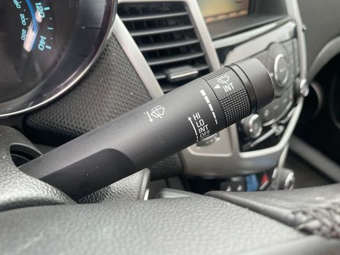 Used 2014 Chevrolet Cruze LT w/ All-Star Edition image 21