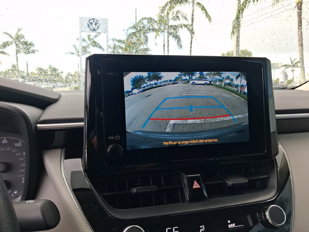 Used 2025 Toyota Corolla LE FWD image 23