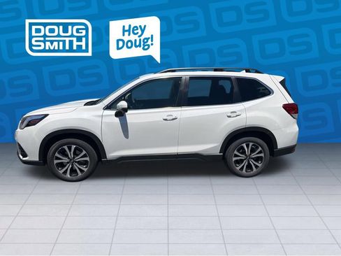 Used 2023 Subaru Forester Limited AWD/4WD image 2
