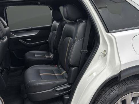 Used 2024 MAZDA CX-90 3.3 Turbo w/ Premium Plus Pkg image 24