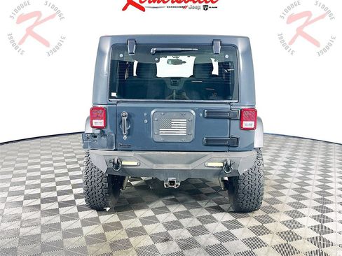 Used 2016 Jeep Wrangler Sport image 6
