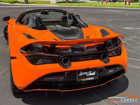 Used 2022 McLaren 720S Performance RWD image 46