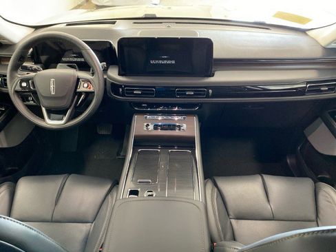 New 2025 Lincoln Aviator Reserve w/ Equipment Group 201A image 12