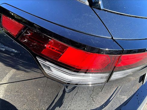 New 2026 Volkswagen Tiguan S image 14