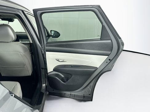 Used 2025 Hyundai Tucson SEL image 32