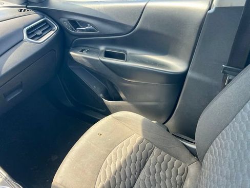 Used 2020 Chevrolet Equinox LT FWD image 14