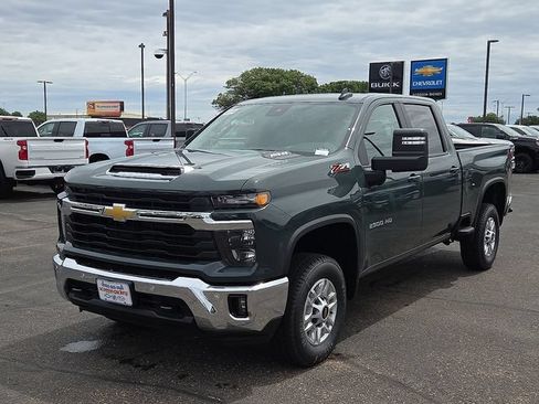 New 2026 Chevrolet Silverado 2500 LT w/ Safety Package AWD/4WD image 1