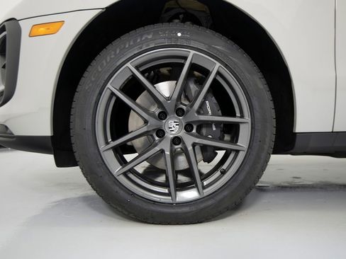 New 2026 Porsche Macan Turbo image 15