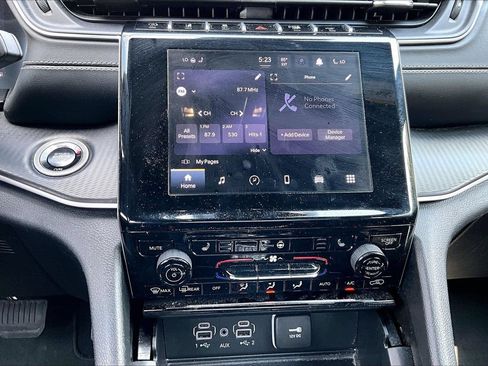 Certified 2024 Jeep Grand Cherokee Altitude AWD/4WD image 12