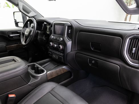 Used 2021 GMC Sierra 2500 Denali w/ Denali Ultimate Package AWD/4WD image 13
