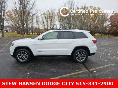 Used 2020 Jeep Grand Cherokee Laredo w/ 18" Wheel & 8.4" Radio Group
