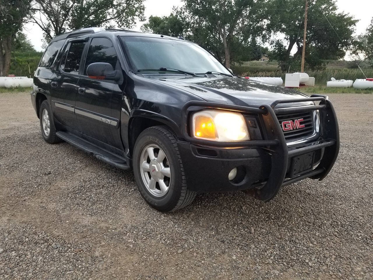 Used 2004 GMC Envoy XUV SLT AWD/4WD image 2