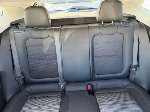 Used 2025 Chevrolet Trax LT image 36