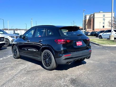New 2026 Mercedes-Benz GLA 35 AMG 4MATIC image 5