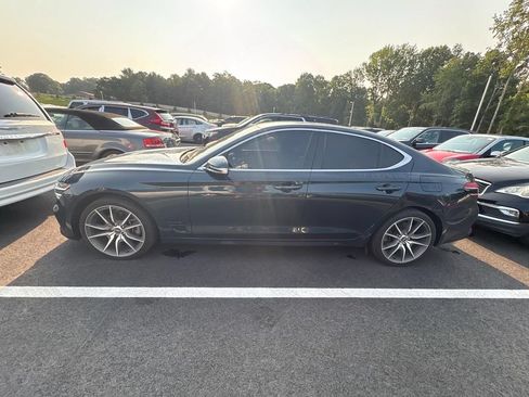 Used 2023 Genesis G70 2.0T AWD/4WD image 7