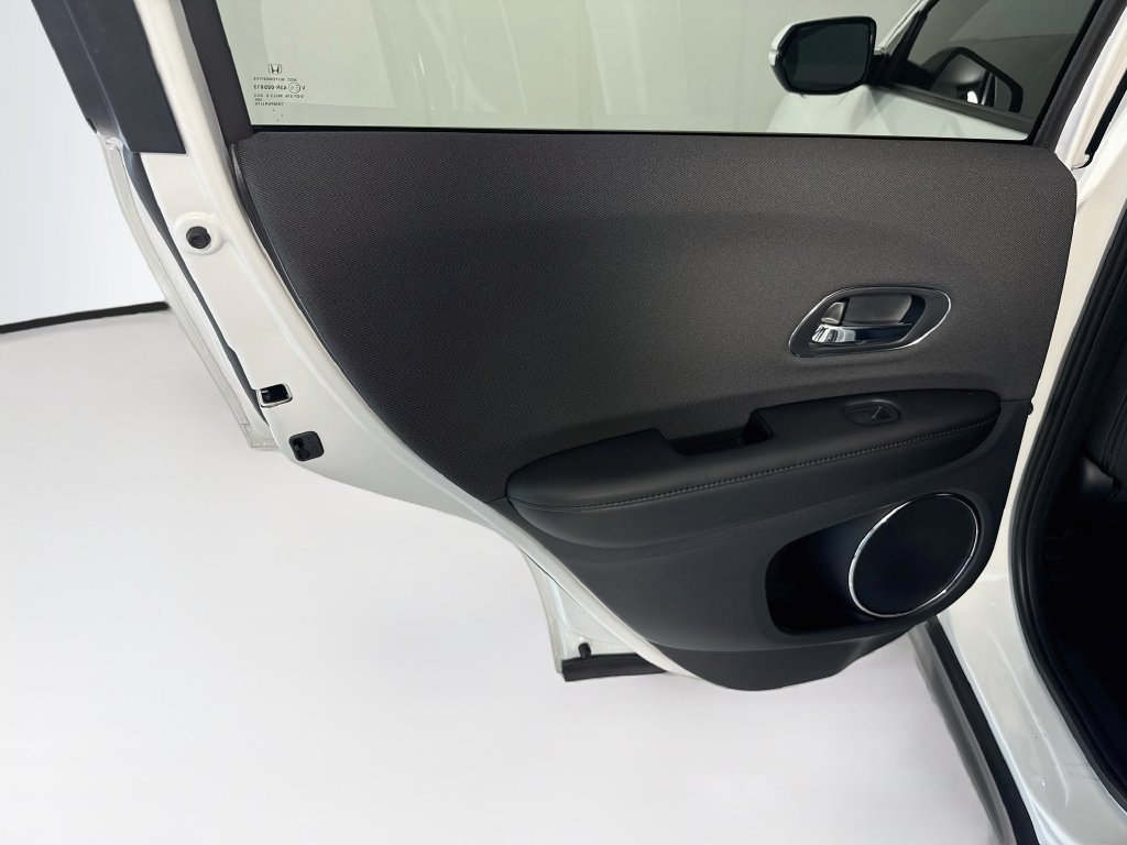 Certified 2022 Honda HR-V EX image 26