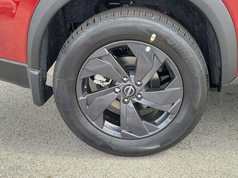 New 2026 Nissan Rogue SV w/ Cold Weather Package AWD/4WD image 5