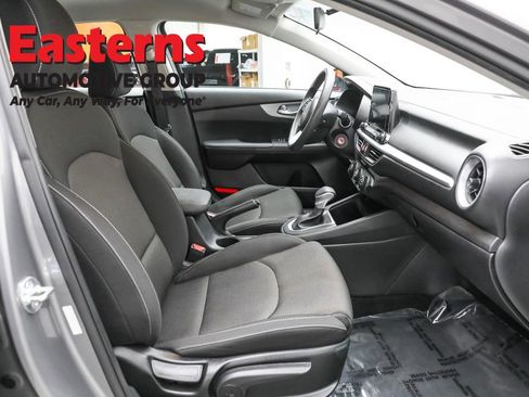 Used 2023 Kia Forte LXS image 24