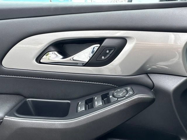 Used 2022 Chevrolet Traverse LT AWD/4WD image 22