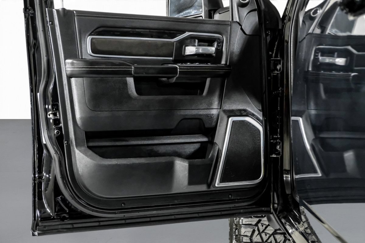 Used 2023 RAM 2500 Laramie AWD/4WD image 34