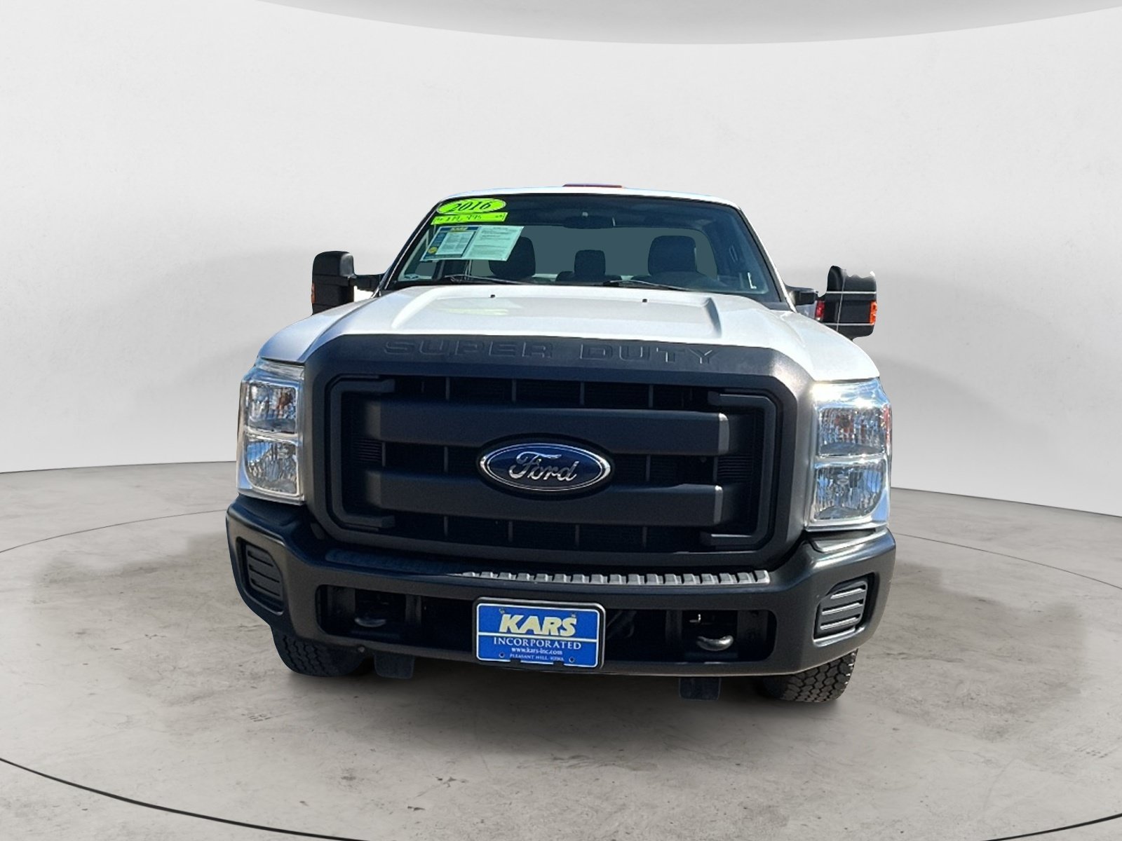 Used 2016 Ford F250 XL w/ Power Equipment Group AWD/4WD image 2