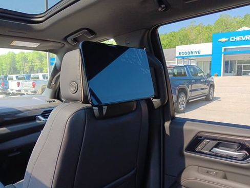New 2026 GMC Yukon Elevation w/ Elevation Premium Package AWD/4WD image 22