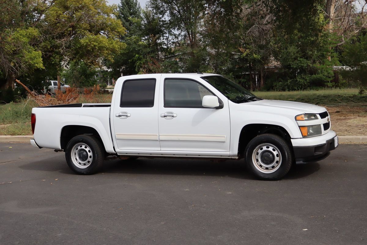 Used 2010 Chevrolet Colorado LT RWD image 2