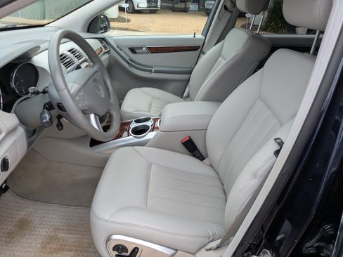 Used 2006 Mercedes-Benz R 500 4MATIC image 20