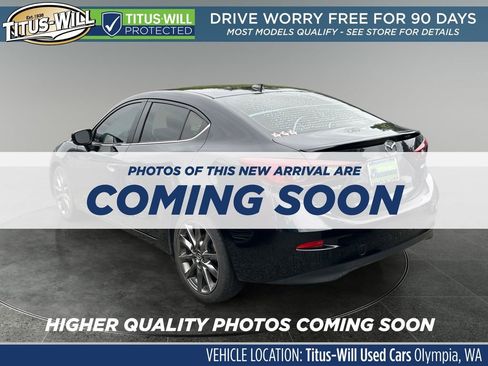 Used 2018 MAZDA MAZDA3 Touring FWD image 3