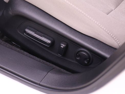 Certified 2024 Honda Accord EX image 15