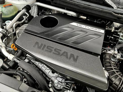 Used 2023 Nissan Rogue SV AWD/4WD image 30