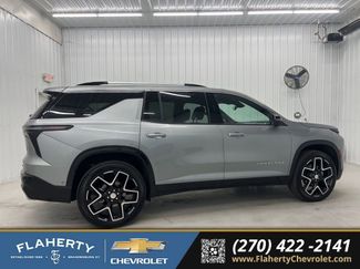 Used 2025 Chevrolet Traverse High Country w/ LPO, Floor Liner Package video 2