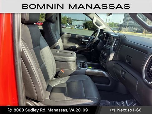 Used 2021 Chevrolet Silverado 1500 LT Trail Boss w/ Convenience Package II image 9