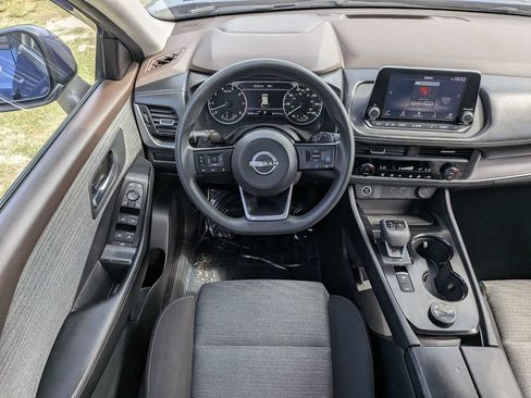 Used 2023 Nissan Rogue SV AWD/4WD image 15