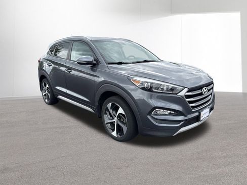 Used 2017 Hyundai Tucson Sport w/ Cargo Package AWD/4WD image 2