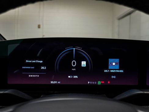 Used 2023 Lucid Air Pure AWD/4WD image 35