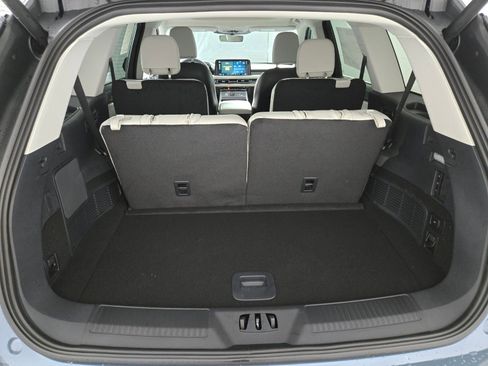 New 2026 Lincoln Aviator Premiere image 18