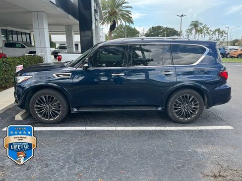 Used 2022 INFINITI QX80 Premium Select w/ All-Season Package RWD image 3