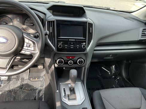 Used 2020 Subaru Crosstrek 2.0i AWD/4WD image 13
