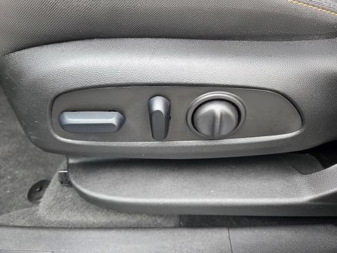 Certified 2024 Chevrolet Equinox LT w/ LPO, Floor Liner Package FWD image 22