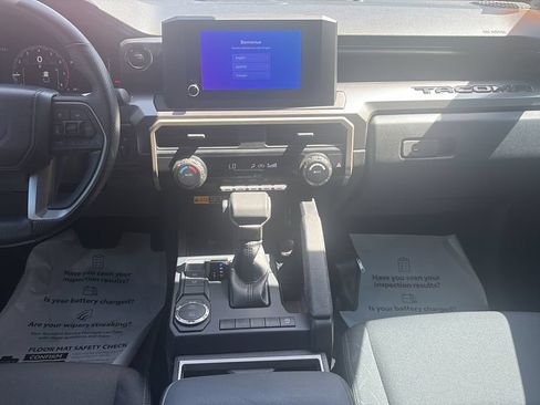 Used 2024 Toyota Tacoma SR5 w/ SR5 Upgrade Package RWD image 15
