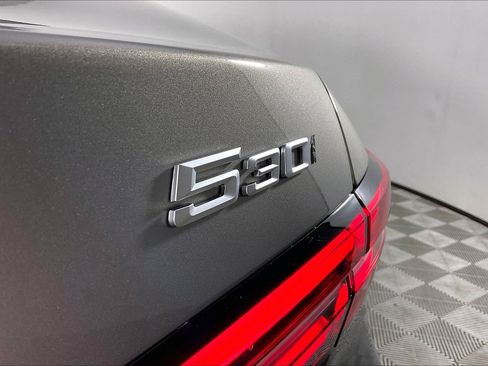 New 2026 BMW 530i xDrive AWD/4WD image 14