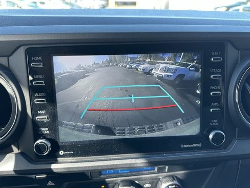 Certified 2023 Toyota Tacoma TRD Off-Road image 12