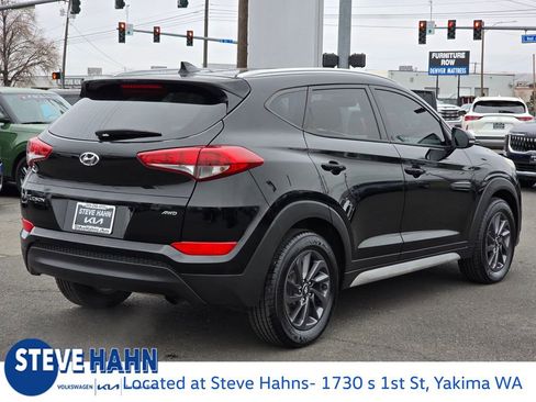 Used 2017 Hyundai Tucson SE Plus w/ Cargo Package image 5