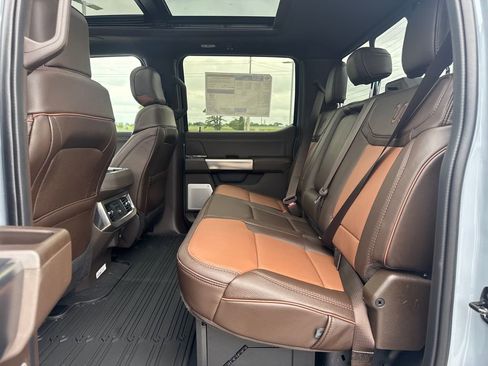 New 2026 Ford F250 4x4 Crew Cab Super Duty image 13