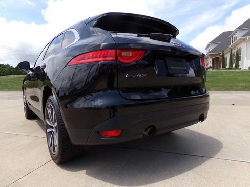 Used 2019 Jaguar F-PACE Prestige AWD/4WD image 32