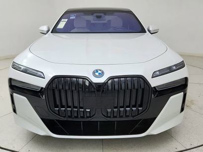 Used 2023 BMW i7 xDrive60 w/ Executive Package 2