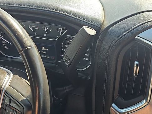 Used 2020 GMC Sierra 1500 Elevation AWD/4WD image 21