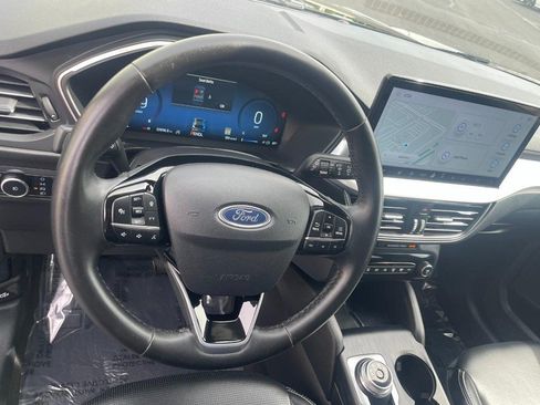 Used 2024 Ford Escape Platinum AWD/4WD image 21